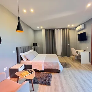 belix-hotel-apartments-near-the-beach.albaniahotels.org/